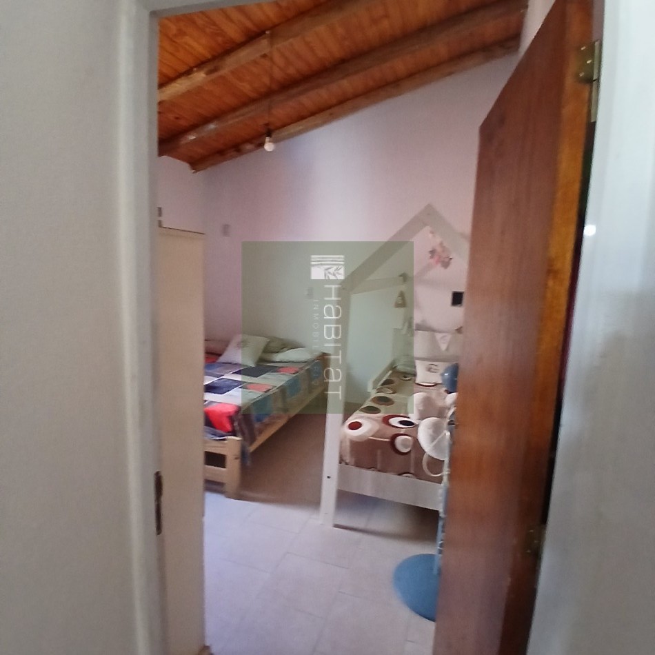 VENTA ESPECTACULAR PROPIEDAD CASA DOS PLANTAS Y DPTO LATERAL