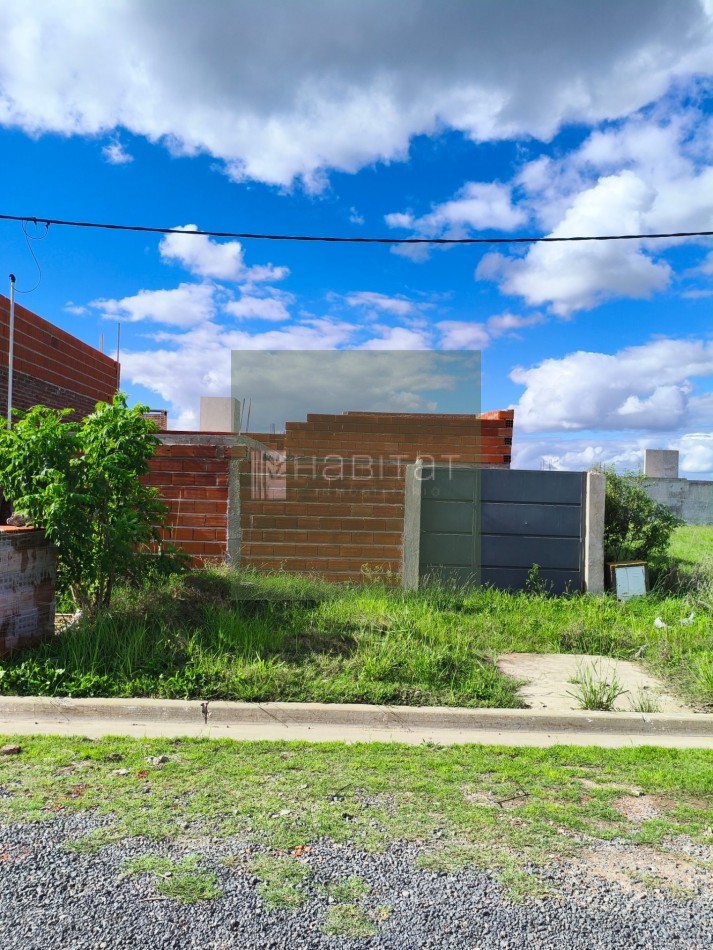 OPORTUNIDAD DE INVERSION LOTE CON CONSTRUCCION A TERMINAR