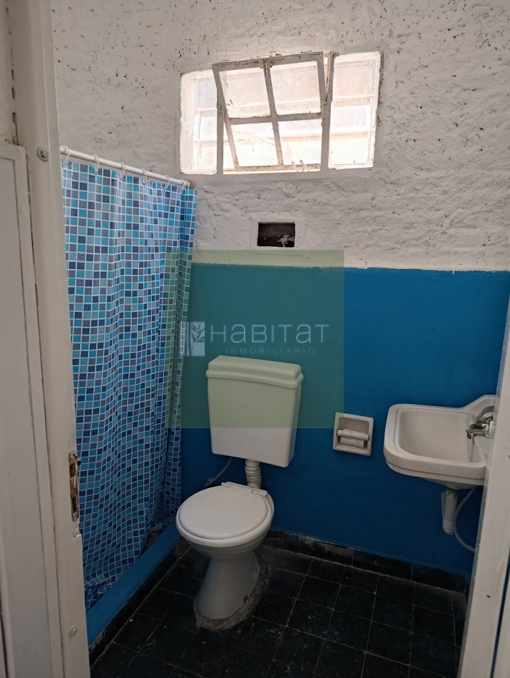 EN ALQUILER CASA 1 DORMITORIO ZONA CENTRO