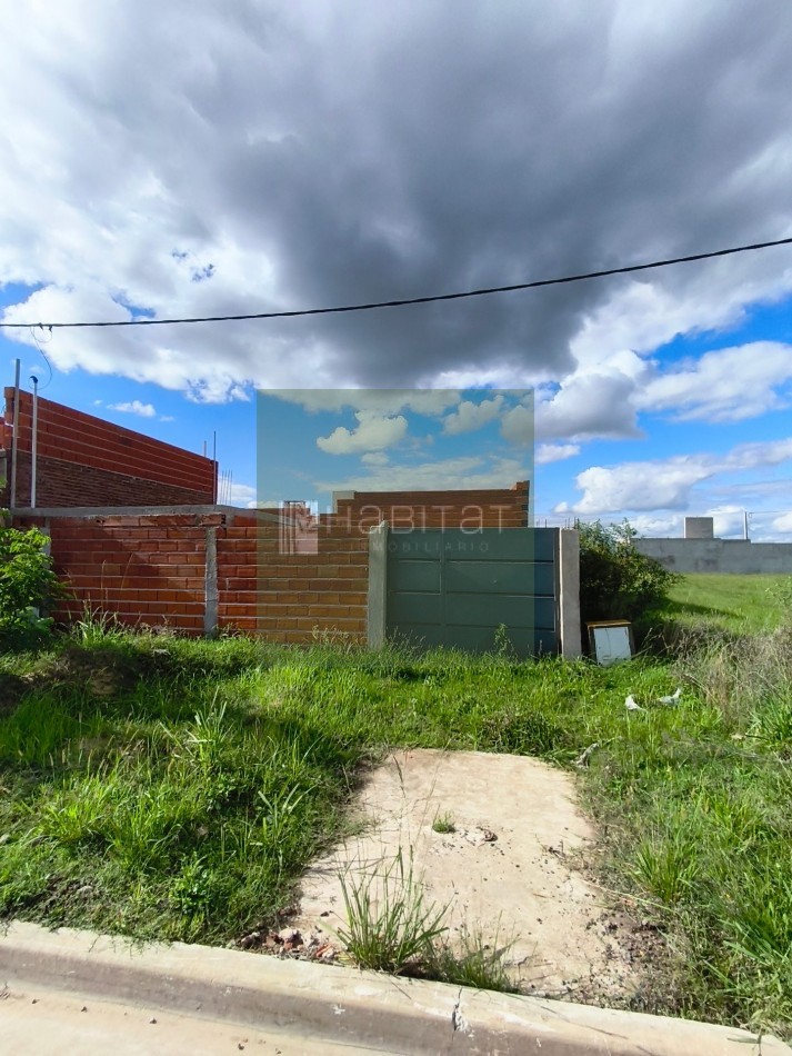 OPORTUNIDAD DE INVERSION LOTE CON CONSTRUCCION A TERMINAR